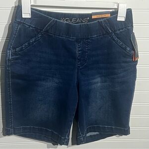 NWT Jag Jeans Pull On Denim Slimming Flat Front Shorts Size 10